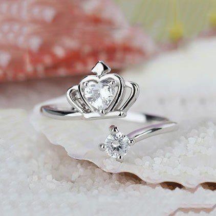 Anillo Corona con Circones Plateado -2