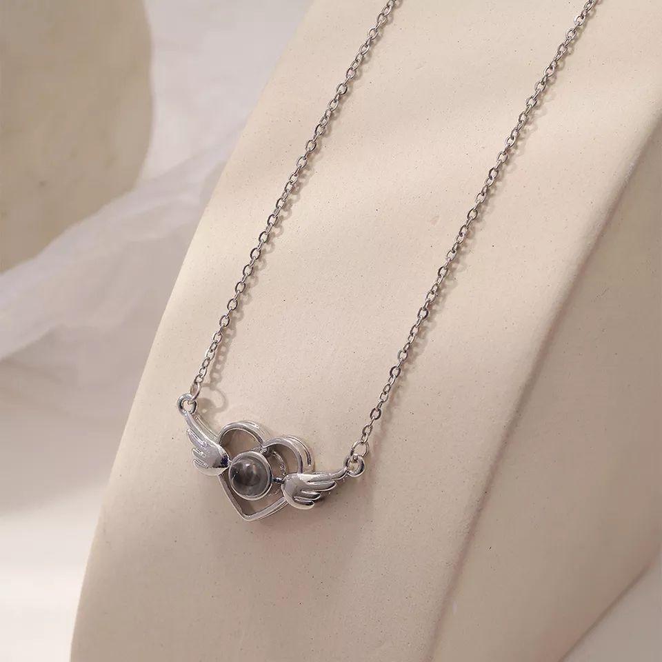 Collar Corazon Alas Te Amo en 100 Idiomas Plateado-3