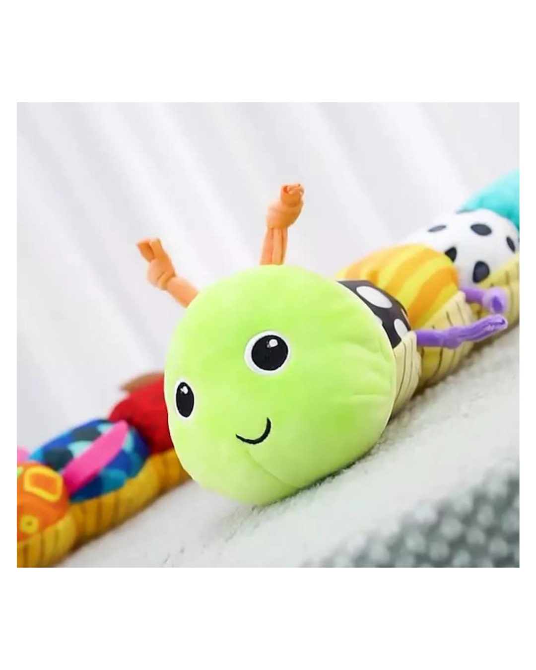 SONAJERO MUSICAL DE ORUGA PARA BEBE-2
