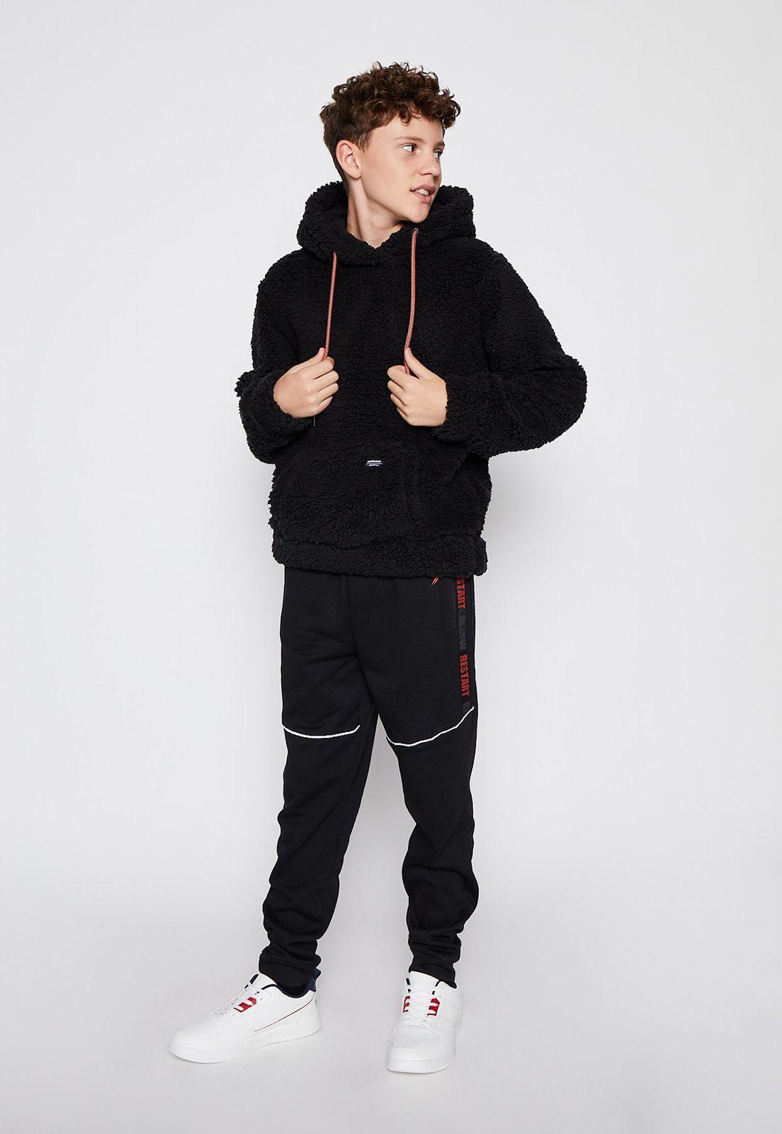 Polerón Peludo Hoodie Negro Family Shop-3