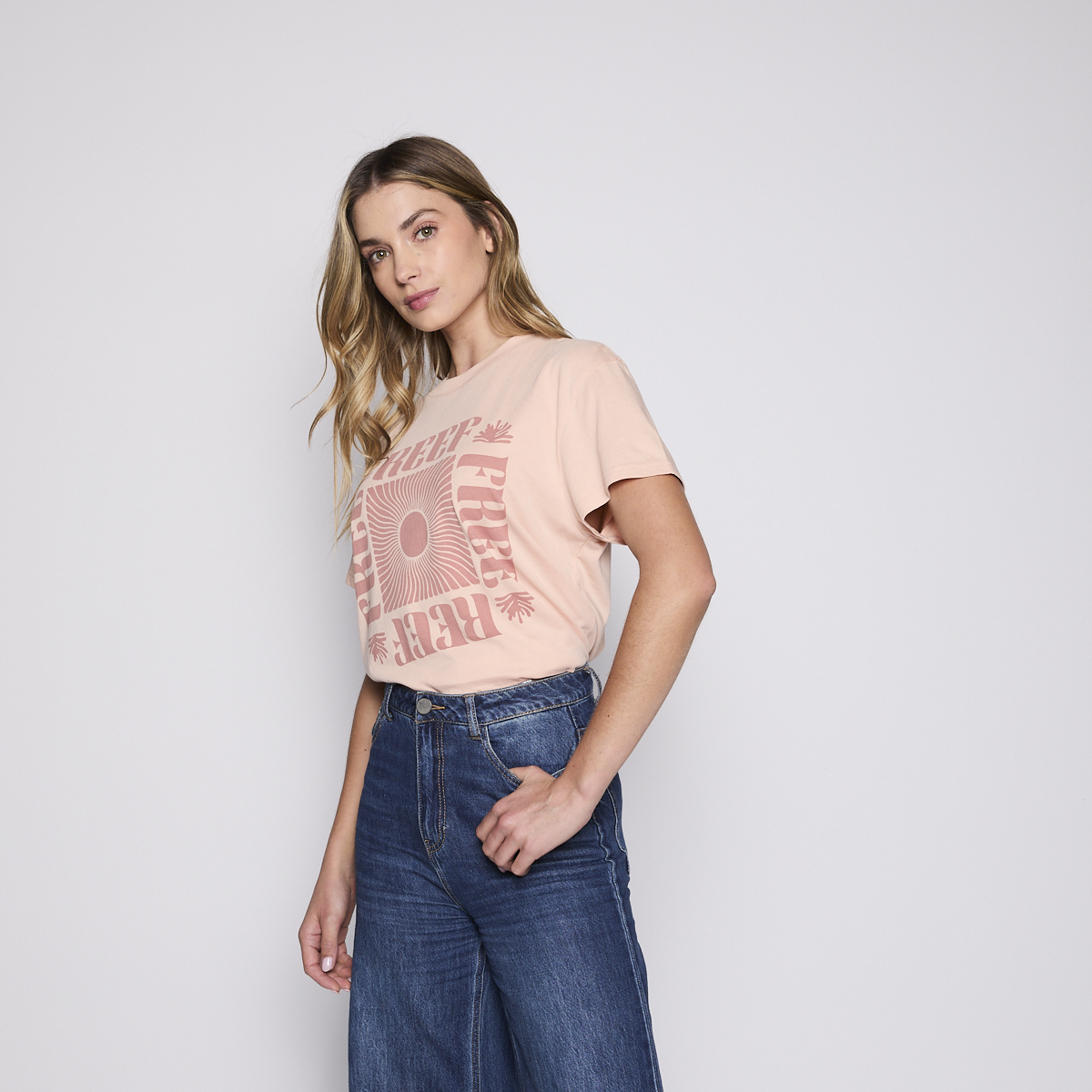 Polera Reef Women Pink Fucshia-1