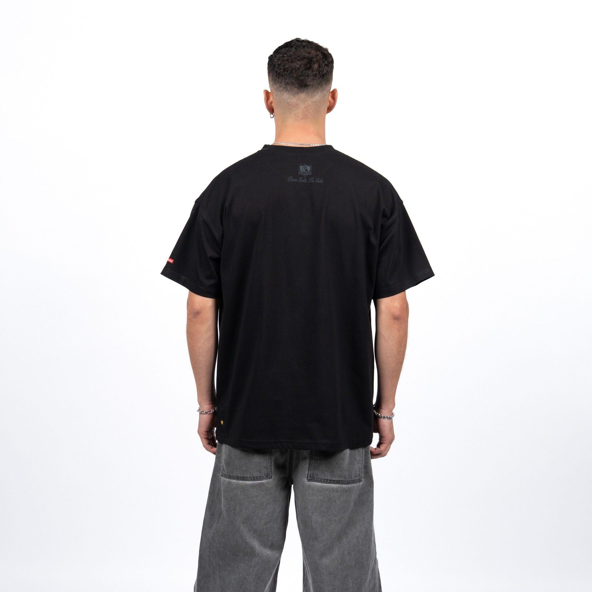 Polera Colo-Colo Urbano Escudo Grande Negro-1