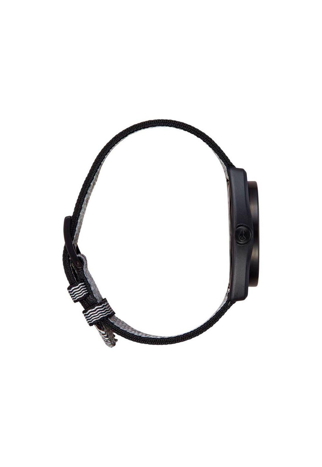 Reloj Light-Wave All Black Nixon-1