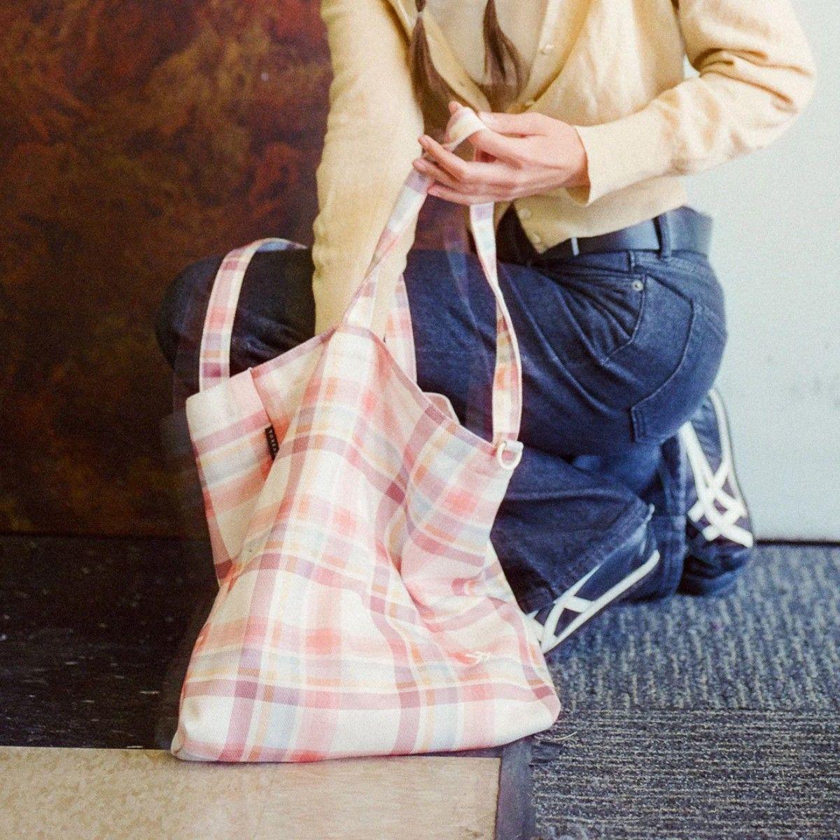 Bolso Thread Daily Tote Quinn-2