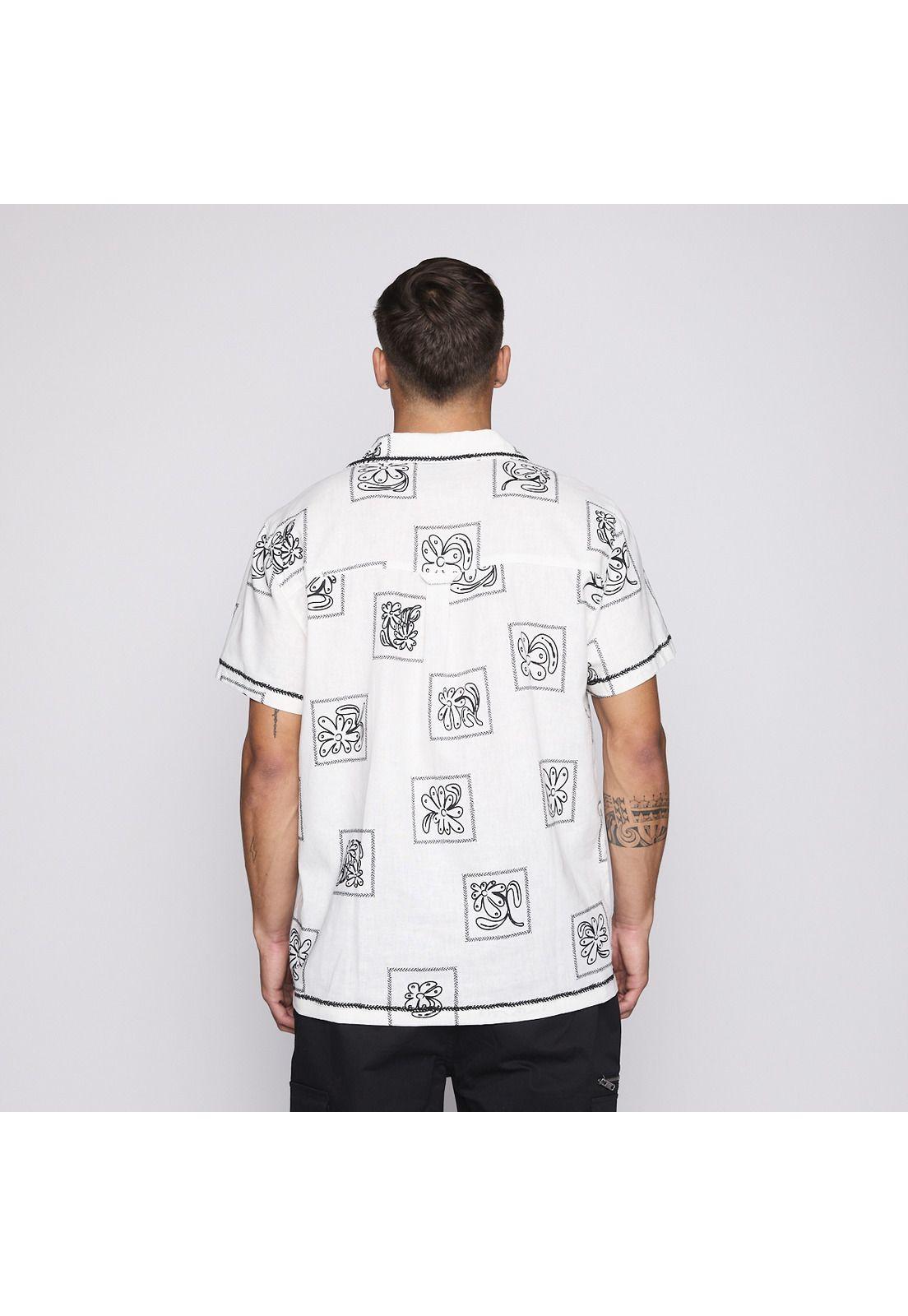 Camisa Reef Men Beige Diseños Negro-2