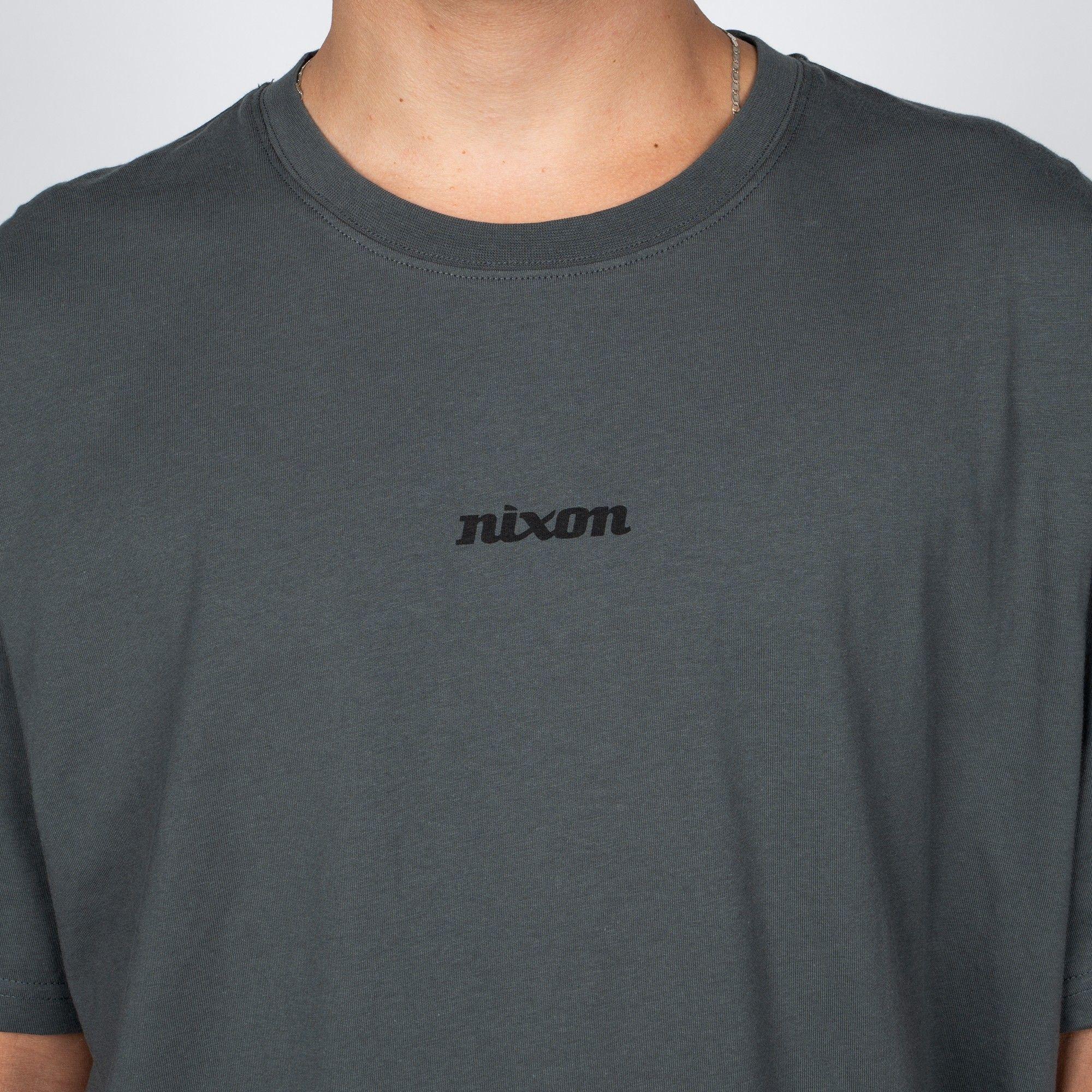 Polera Nixon Men Tiny Logo Green-2