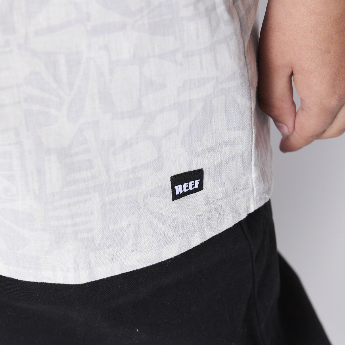 Camisa Reef Kids Gris Diseños Gris Oscuro-4