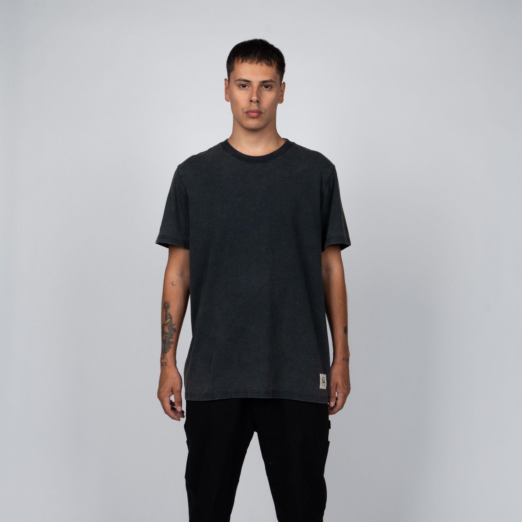 Polera Reef Men Basic Black-0