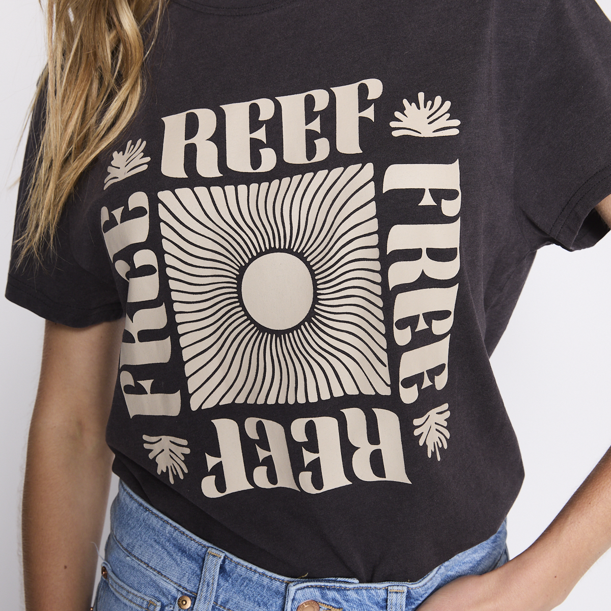 Polera Reef Women Black Beige-4