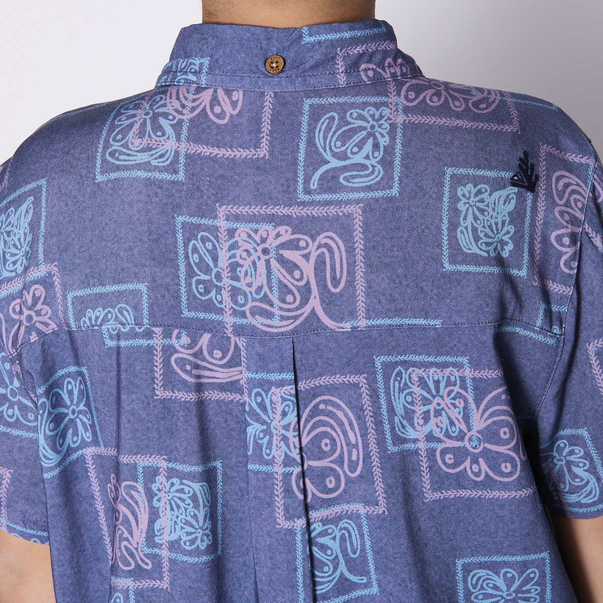 Camisa Reef Kids Azul Figuras-8