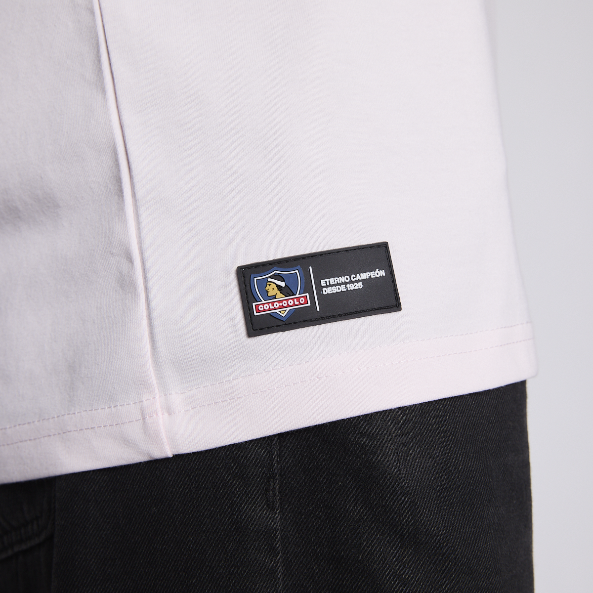 Polera Colo Colo Urbano Hombre Quiero Seguirte Rosado-5