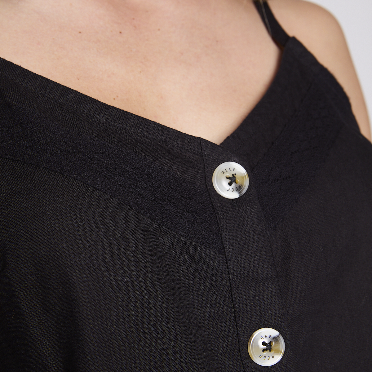 Blusa Pabilo Reef Women Black Buttons-5