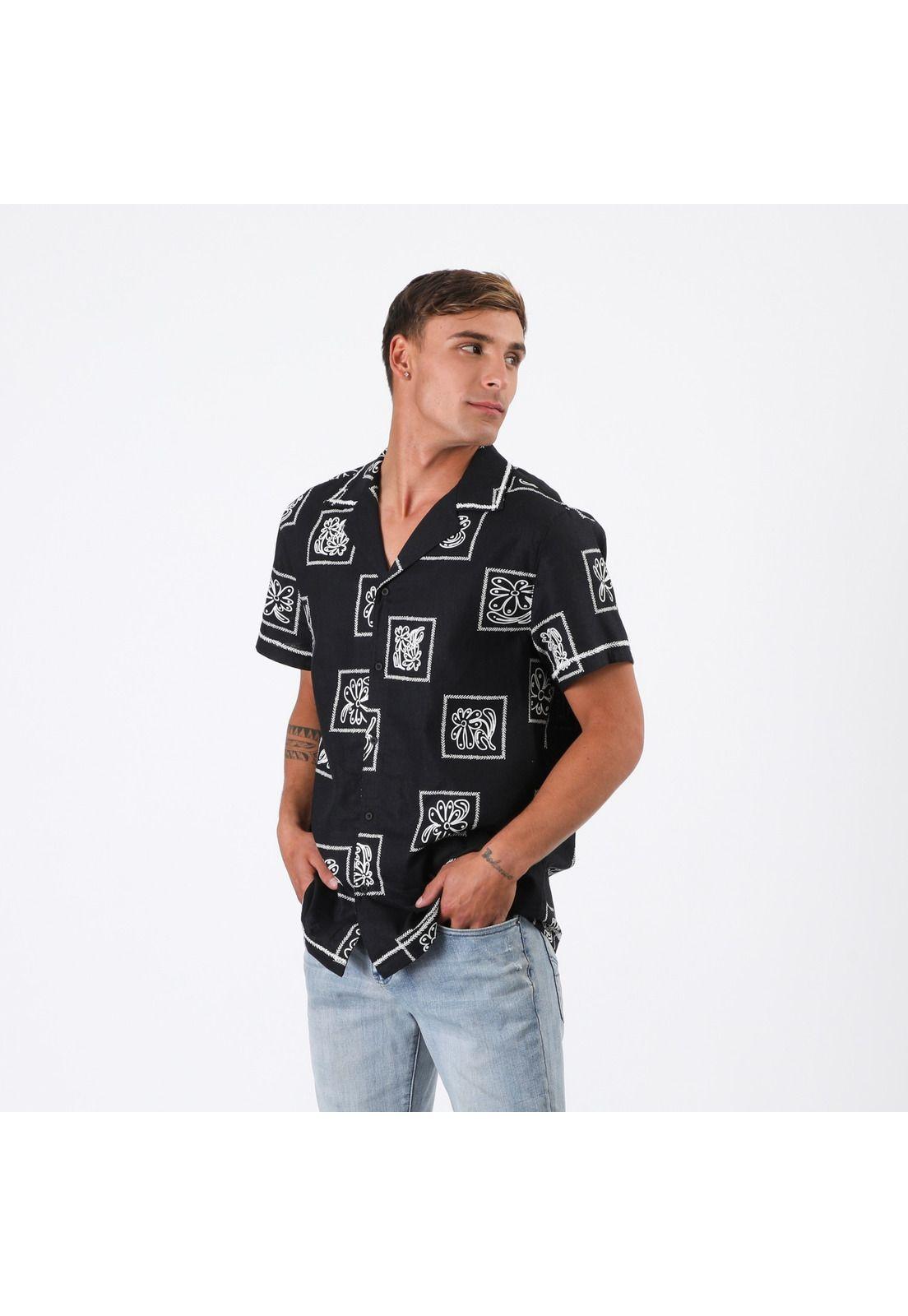 Camisa Reef Men Negra Diseños Beige-2