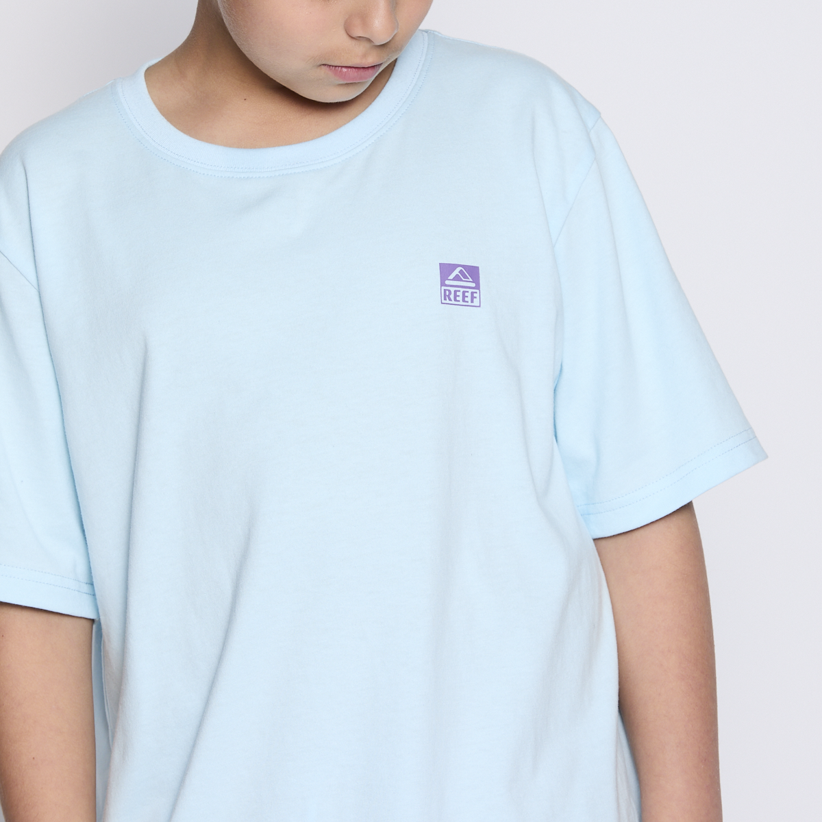 Polera Reef Kids Light Blue Logo Back-5