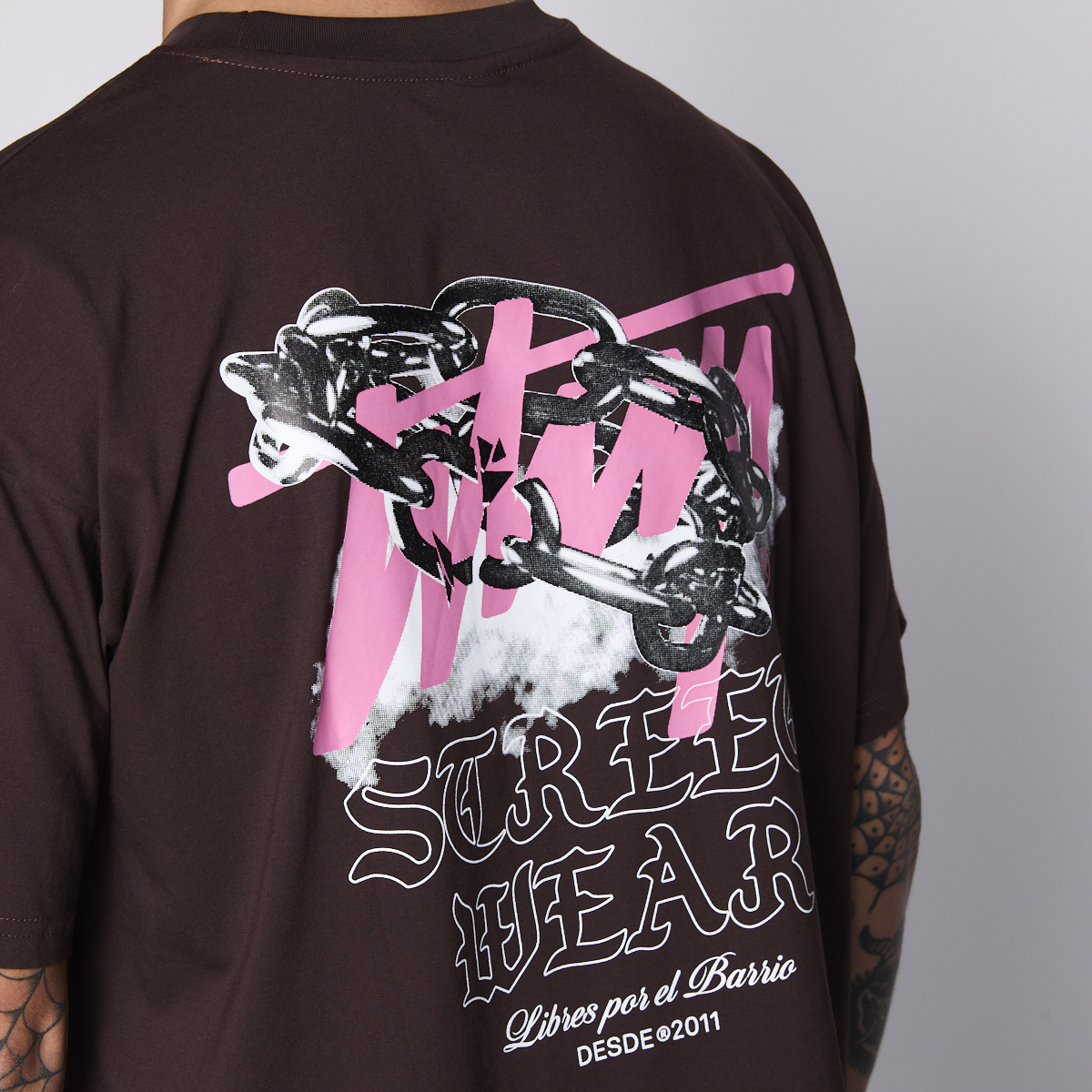 Polera Whatup Street Wear Since 2011 Brown-4