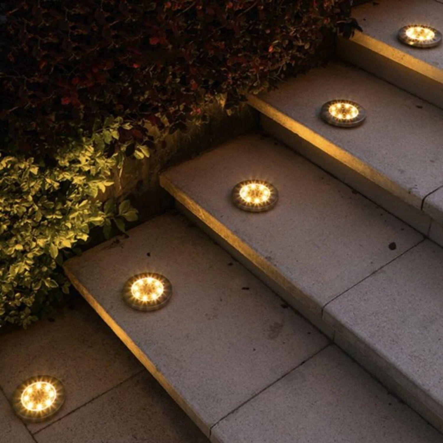 Set 4 focos led carga solar para jardín con estaca-6