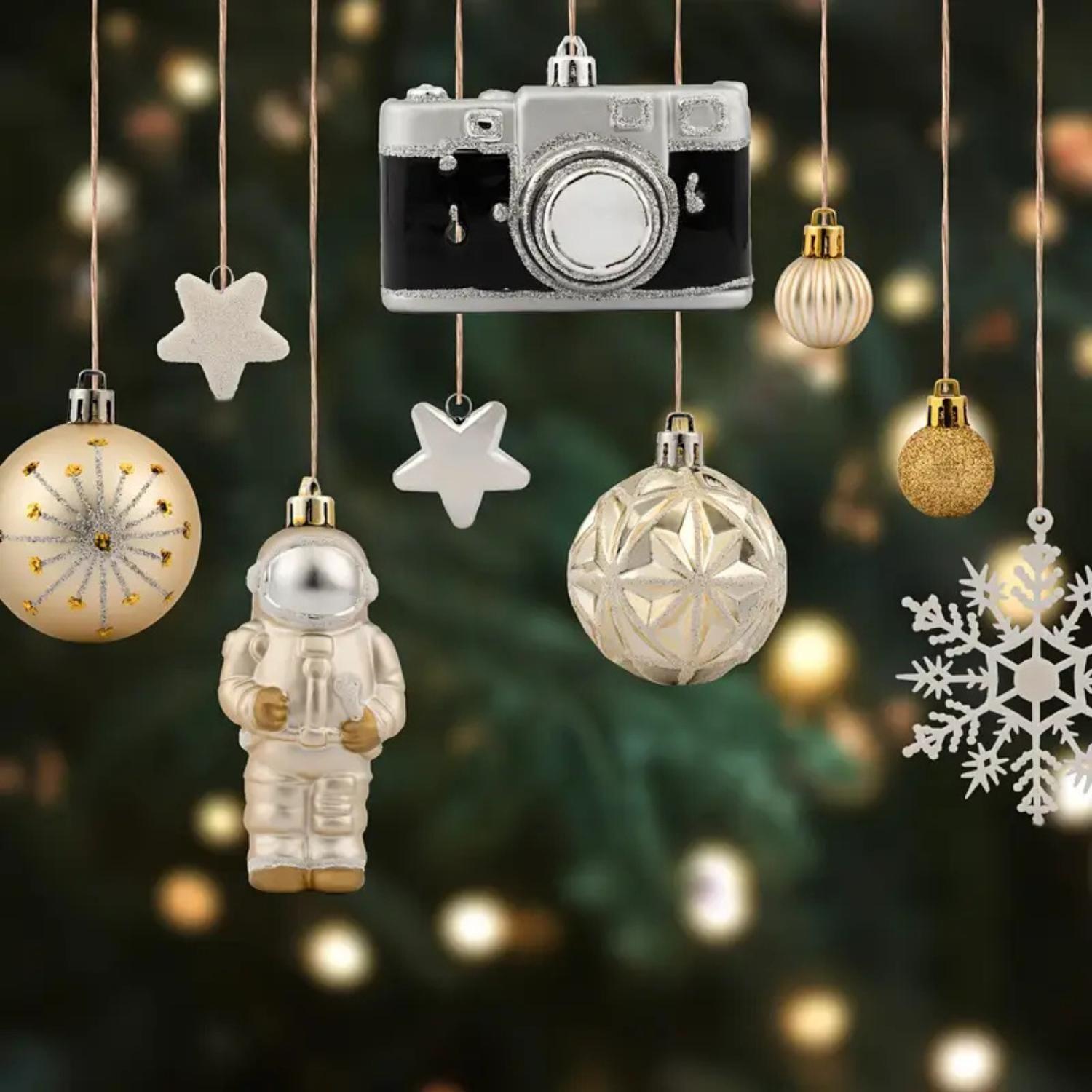 Set 70 adornos navideños astronauta blanco/dorado-2