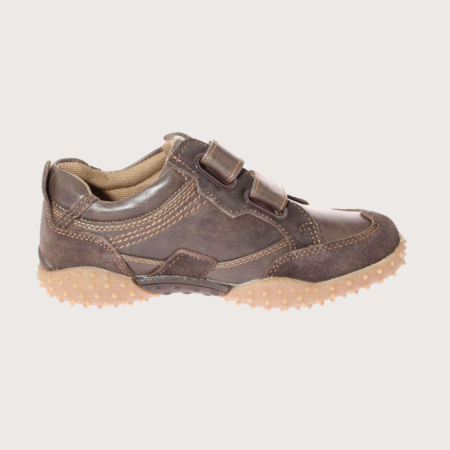 Zapatilla Café Vía Franca Niño Art: 3RC21201COFFEE-3