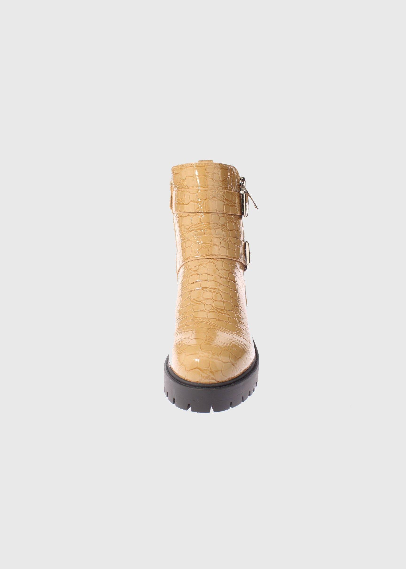 Botin Charol Camel Vía Franca Mujer-2