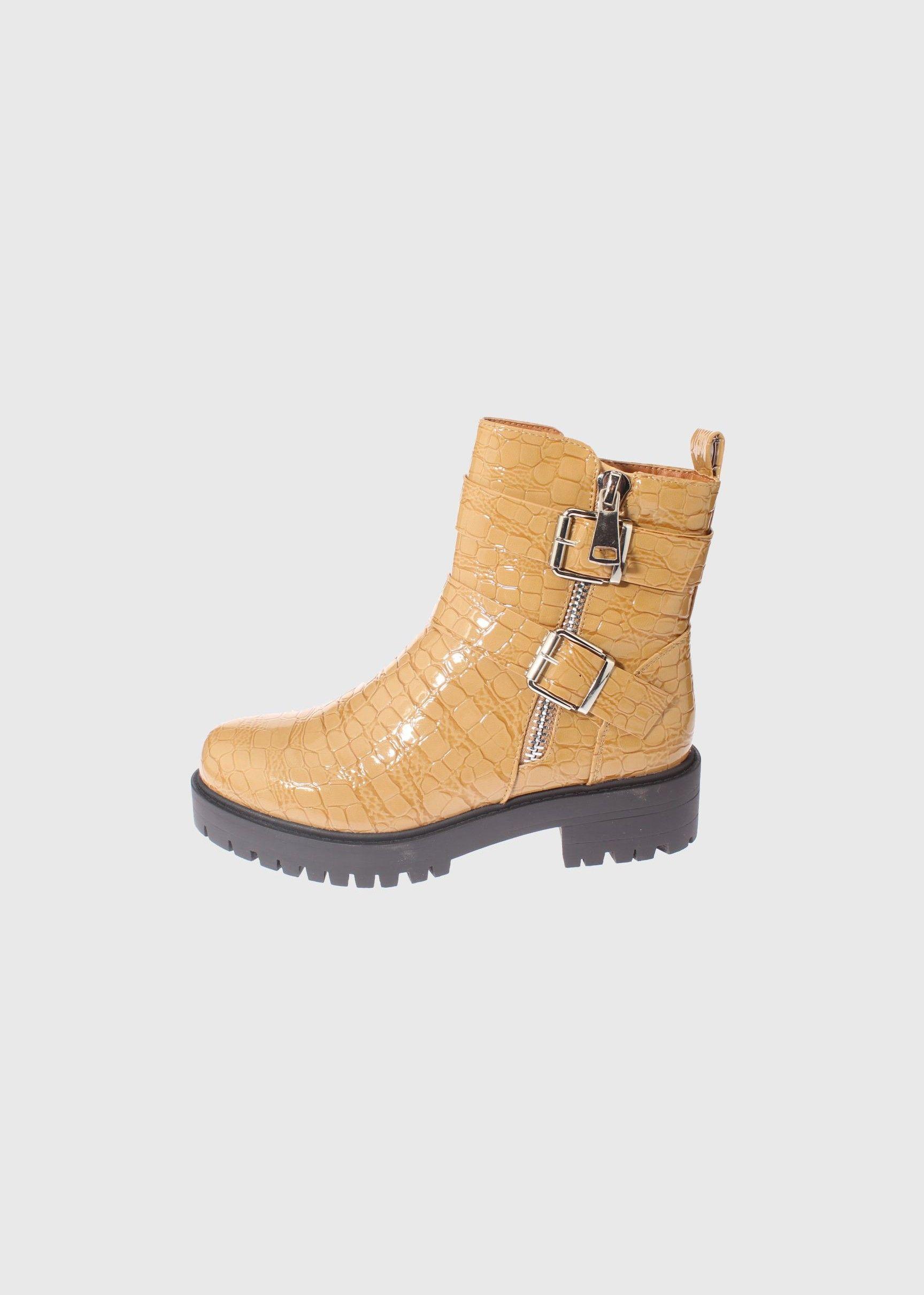 Botin Charol Camel Vía Franca Mujer-1