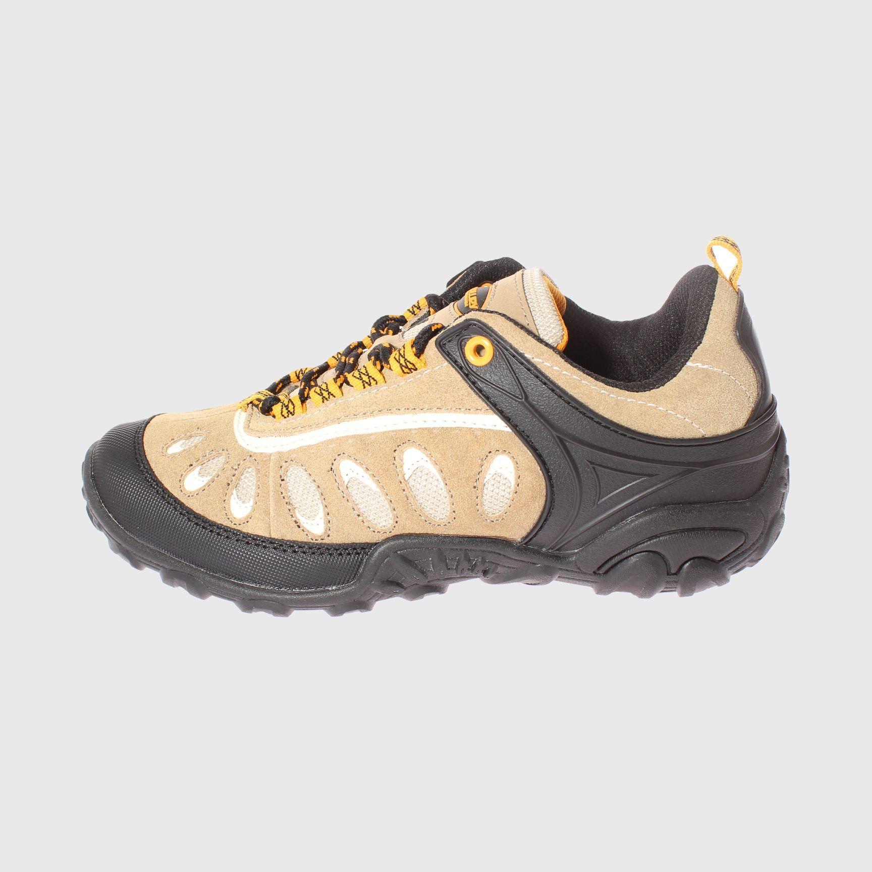 Zapatilla Outdoor Negro/Camel/Amarillo Vía Franca Niño-4