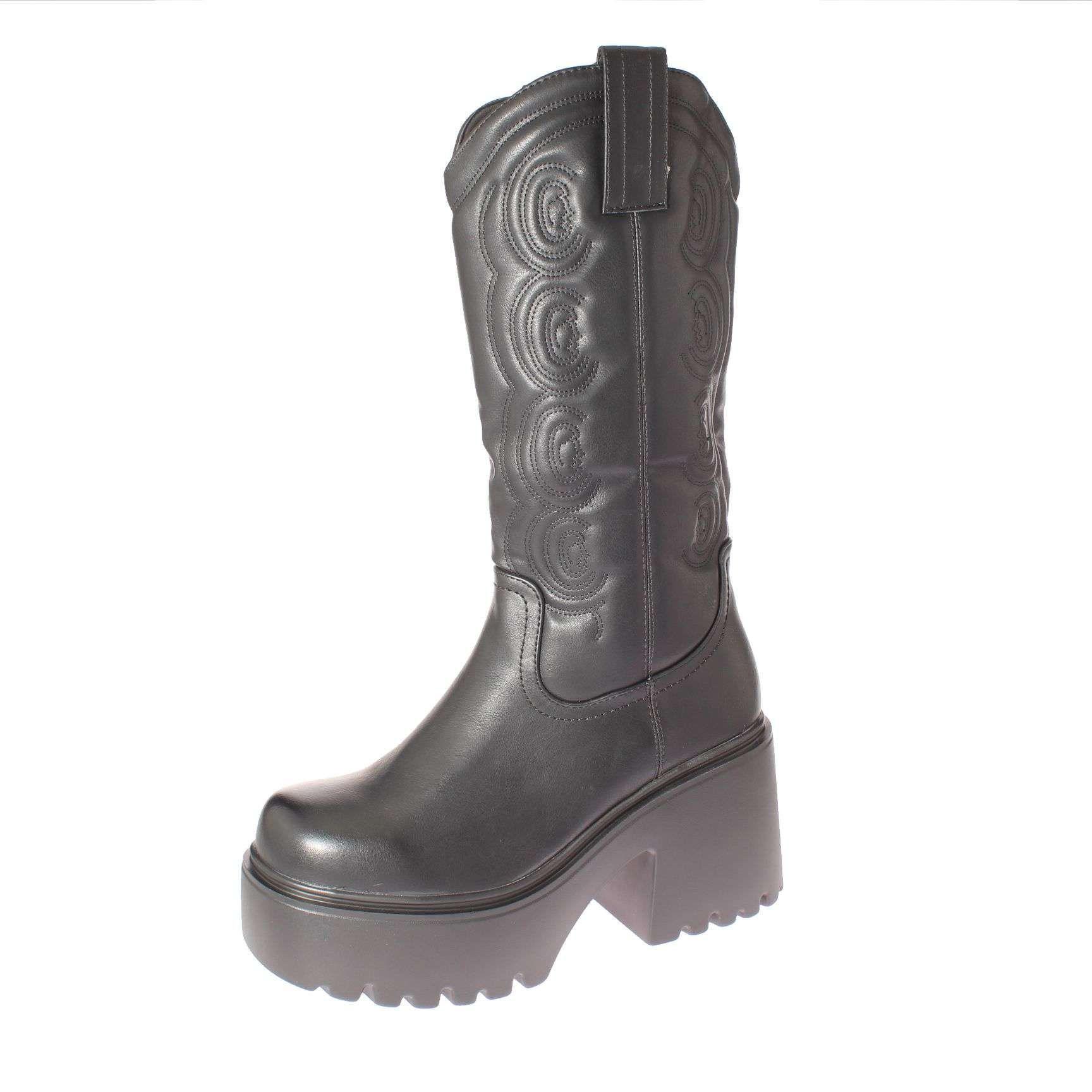 Bota Terraplen Negro Vía Franca Mujer Art: 5XZN584ANEGRO-0