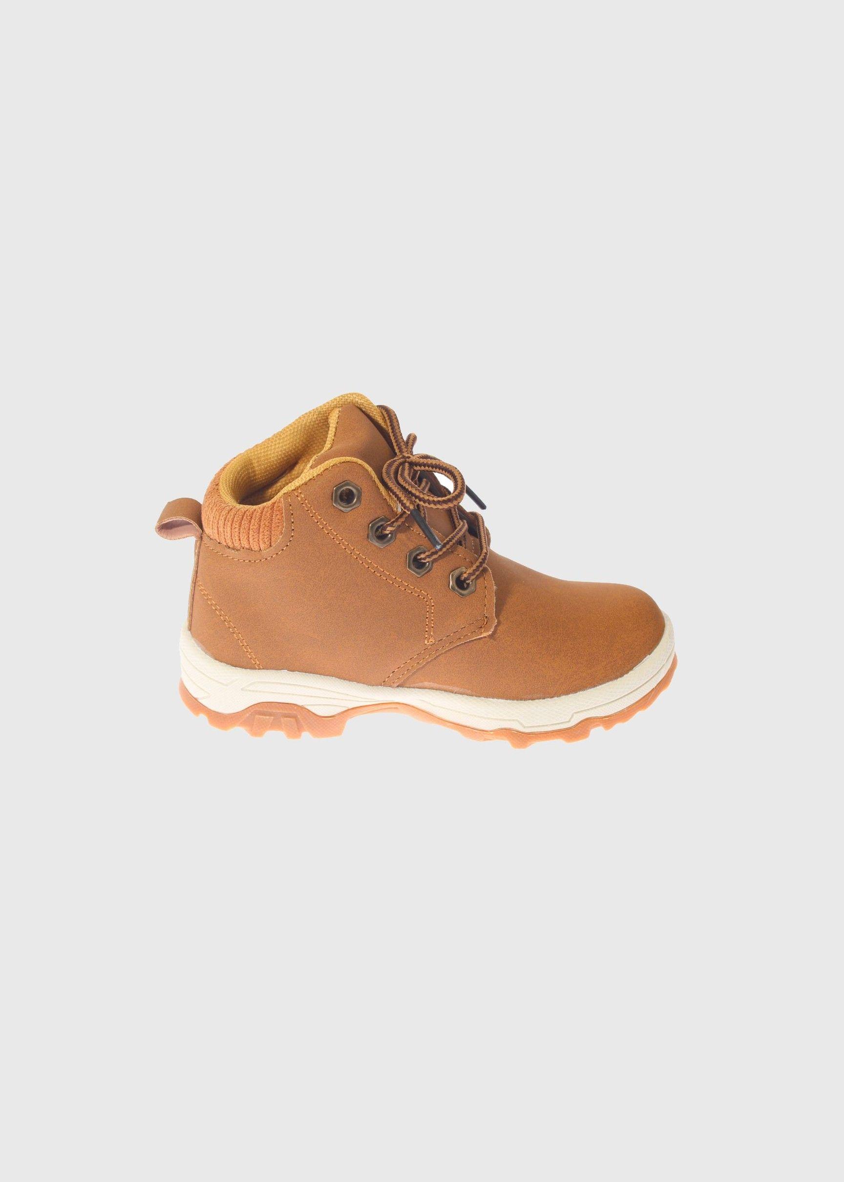 Botin Casual Para Niño Color Tostado-2