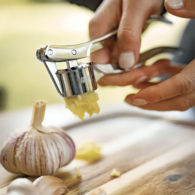 PRENSADOR AJO MANUAL WAYU-2