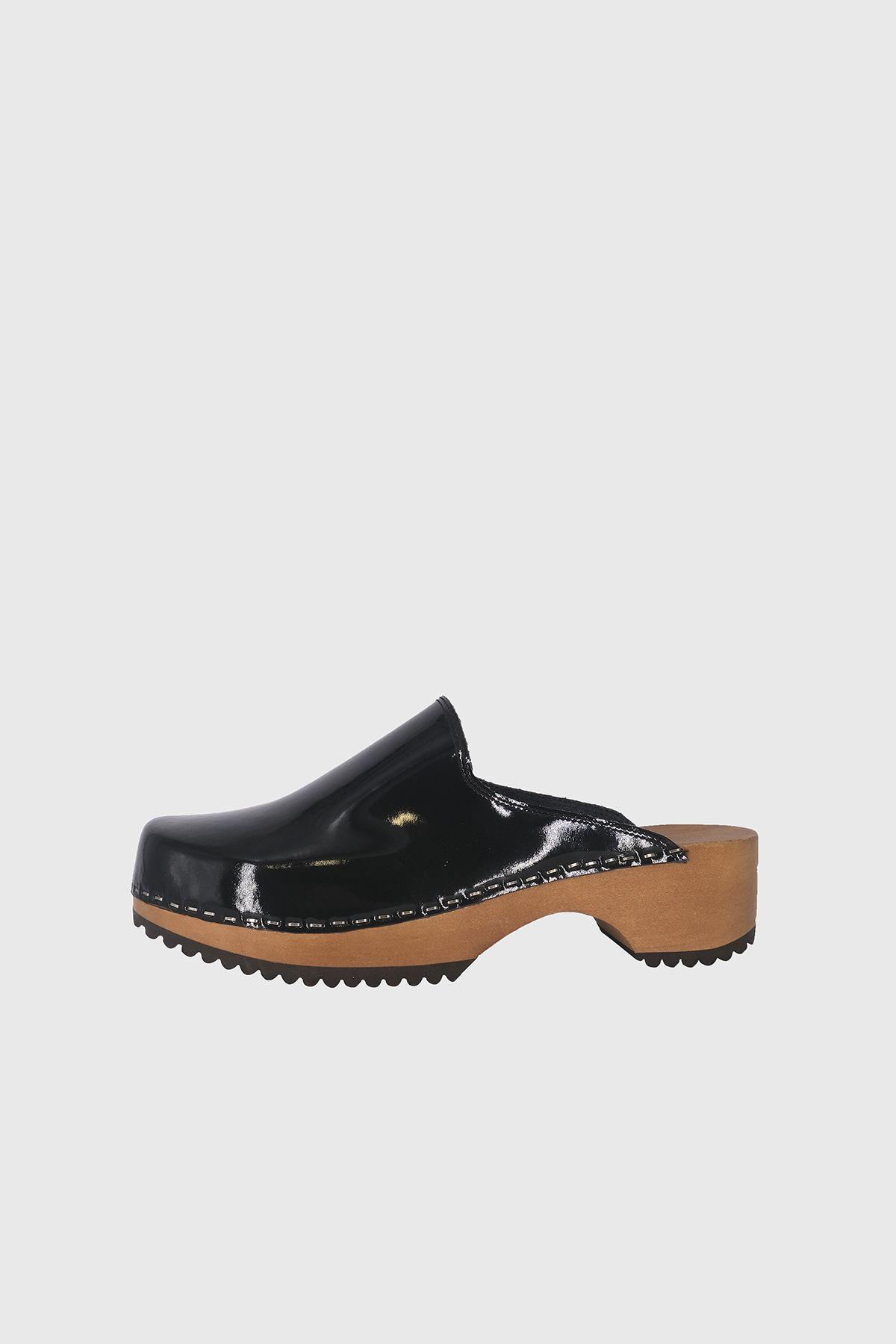 Zueco Madera Pollen Full Negro Alquimia-1