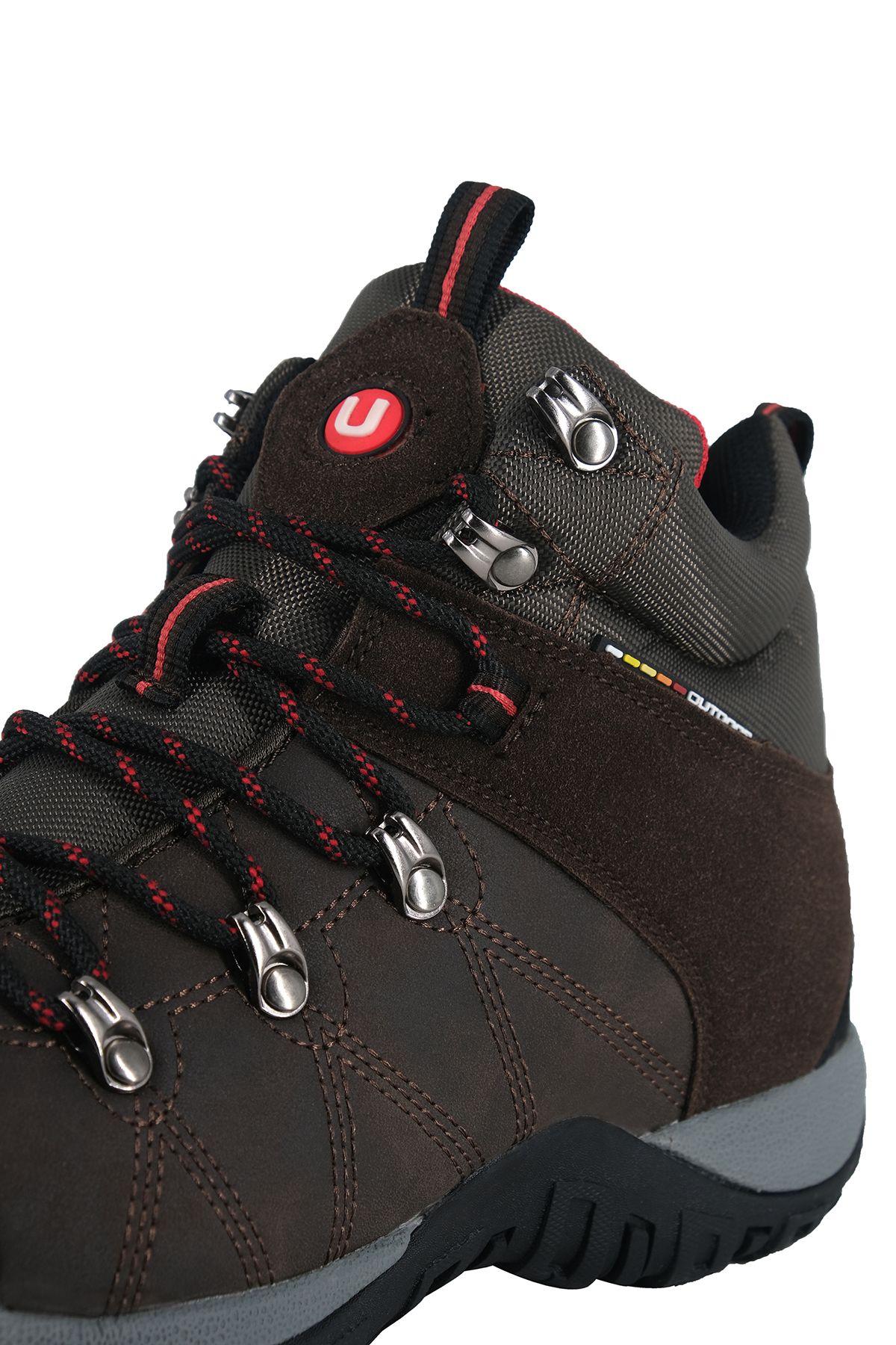 Botin Saman Cafe UNS-3