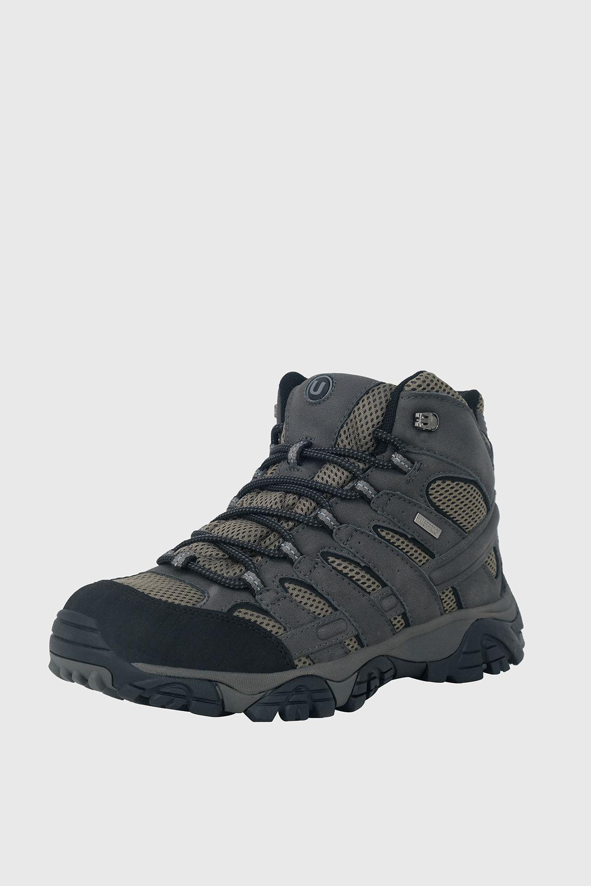 Botin Outdoor Waterproof Chengdu Gris UNS-0