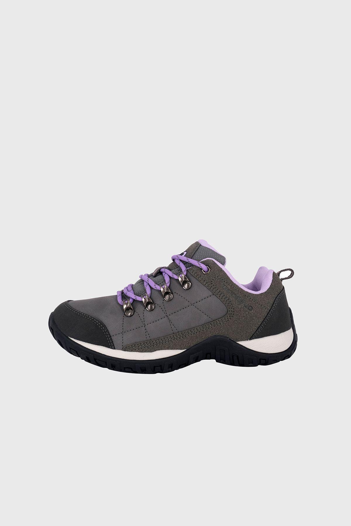 Zapatilla Outdoor Suarezensis Gris UNS-1