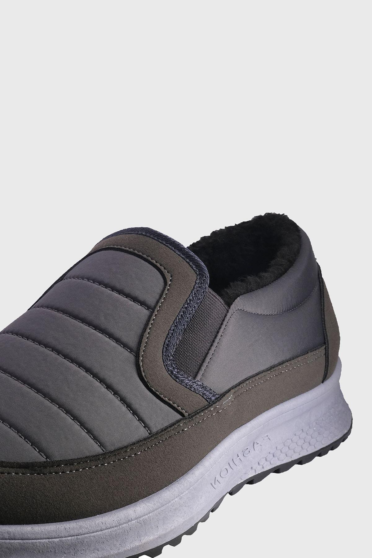 Zapatilla con Chiporro Kiviuq Gris UNS-3