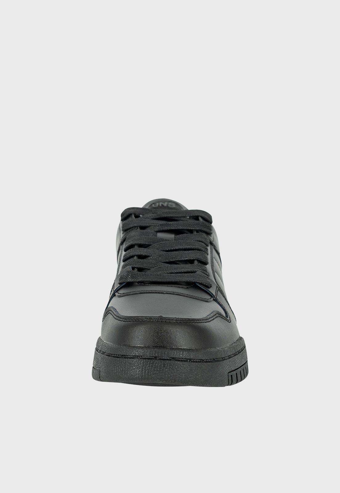 Zapatilla Saltoro Negro UNS-2