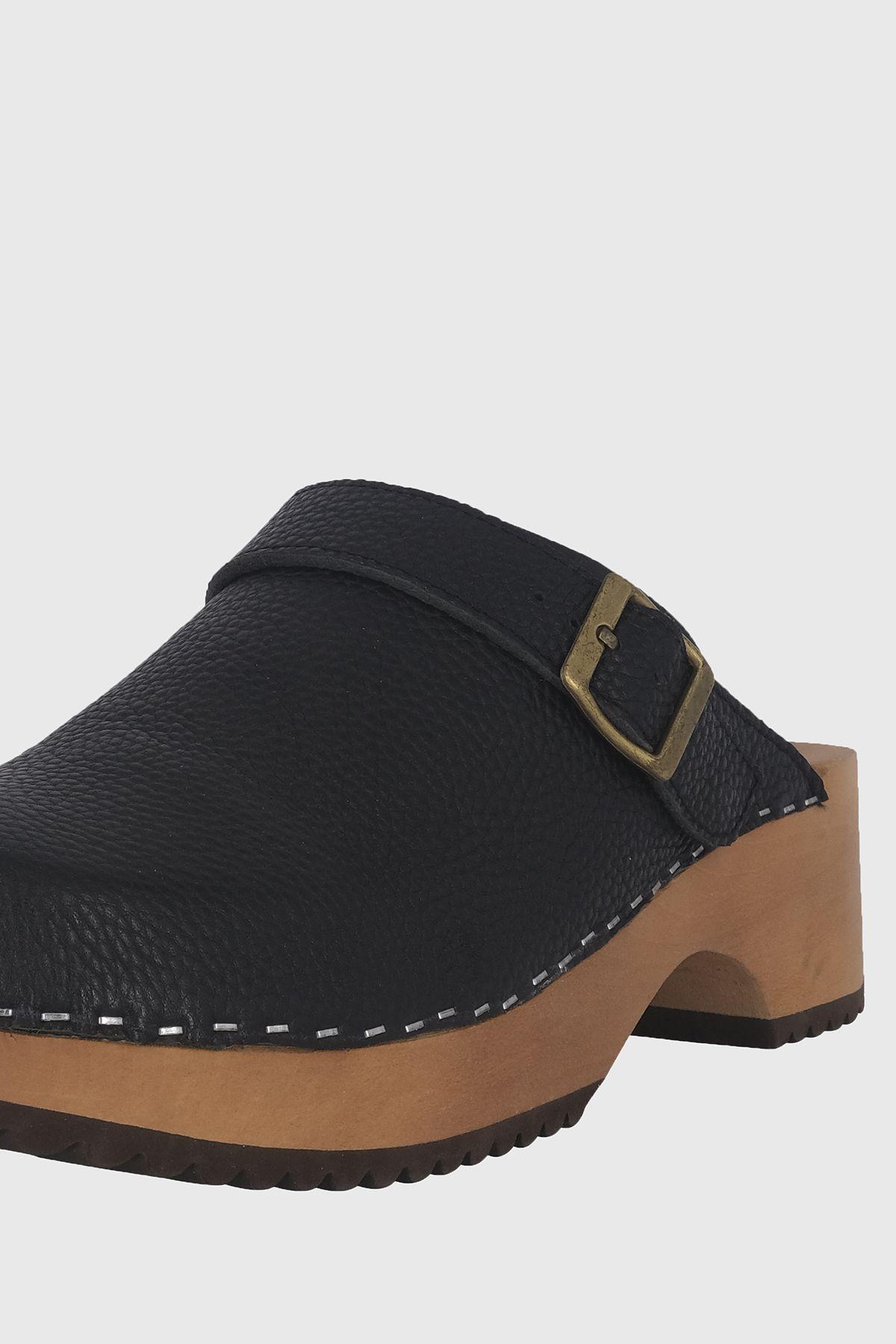 Zueco Madera Petal Negro Alquimia-3