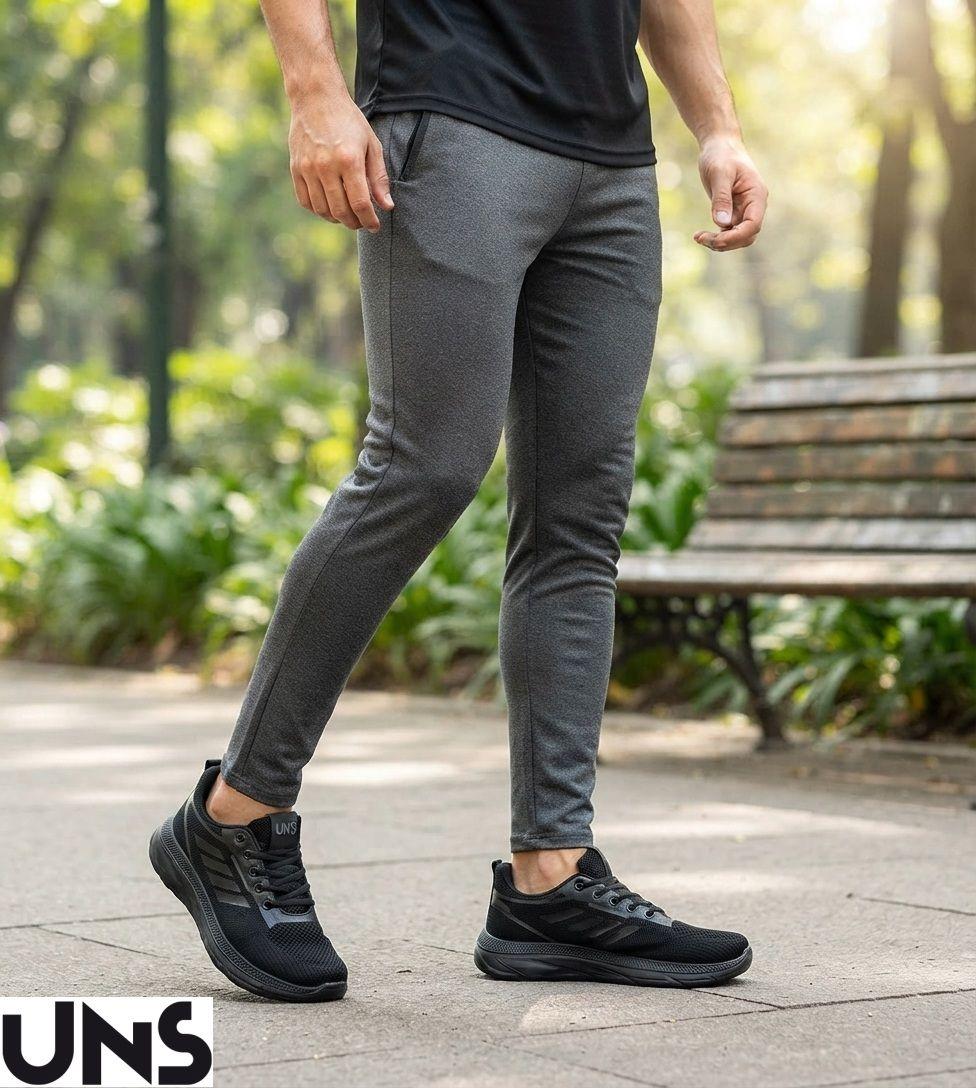 Zapatilla Mert Full Negro UNS-5