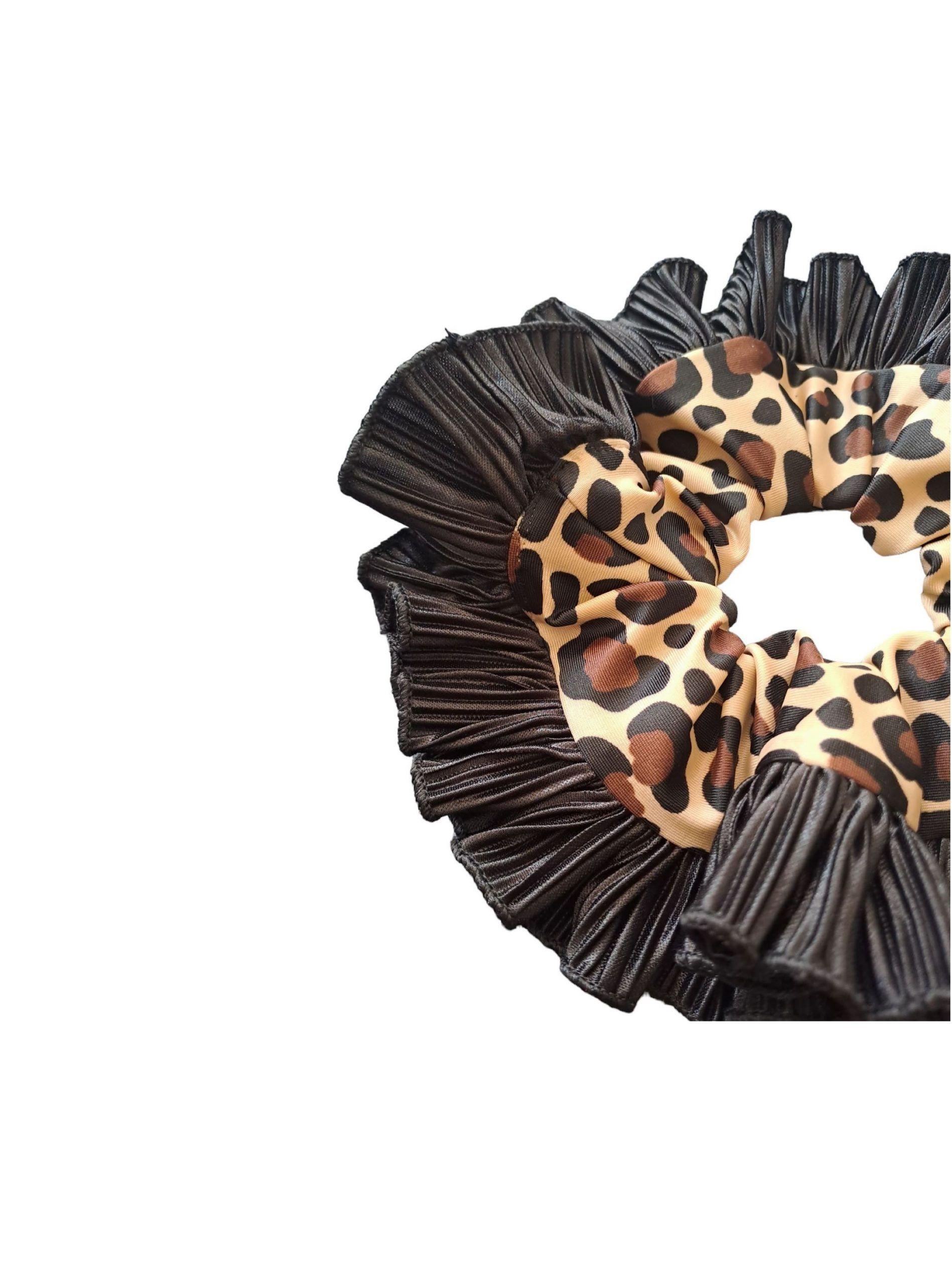 Scrunchie XL Rumbas Bambas Color Negro y Animal Print  20 cm-1