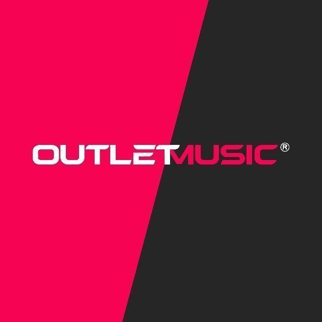 Piano Yamaha P45 + Pedal de Sustain + Transformador + Atril | OutletMusic.cl-5