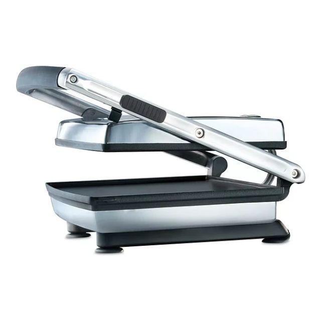 Plancha Panini Oster® De Superficie Plana Ckstsm3884 Color Gris-3