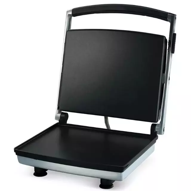Plancha Panini Oster® De Superficie Plana Ckstsm3884 Color Gris-2
