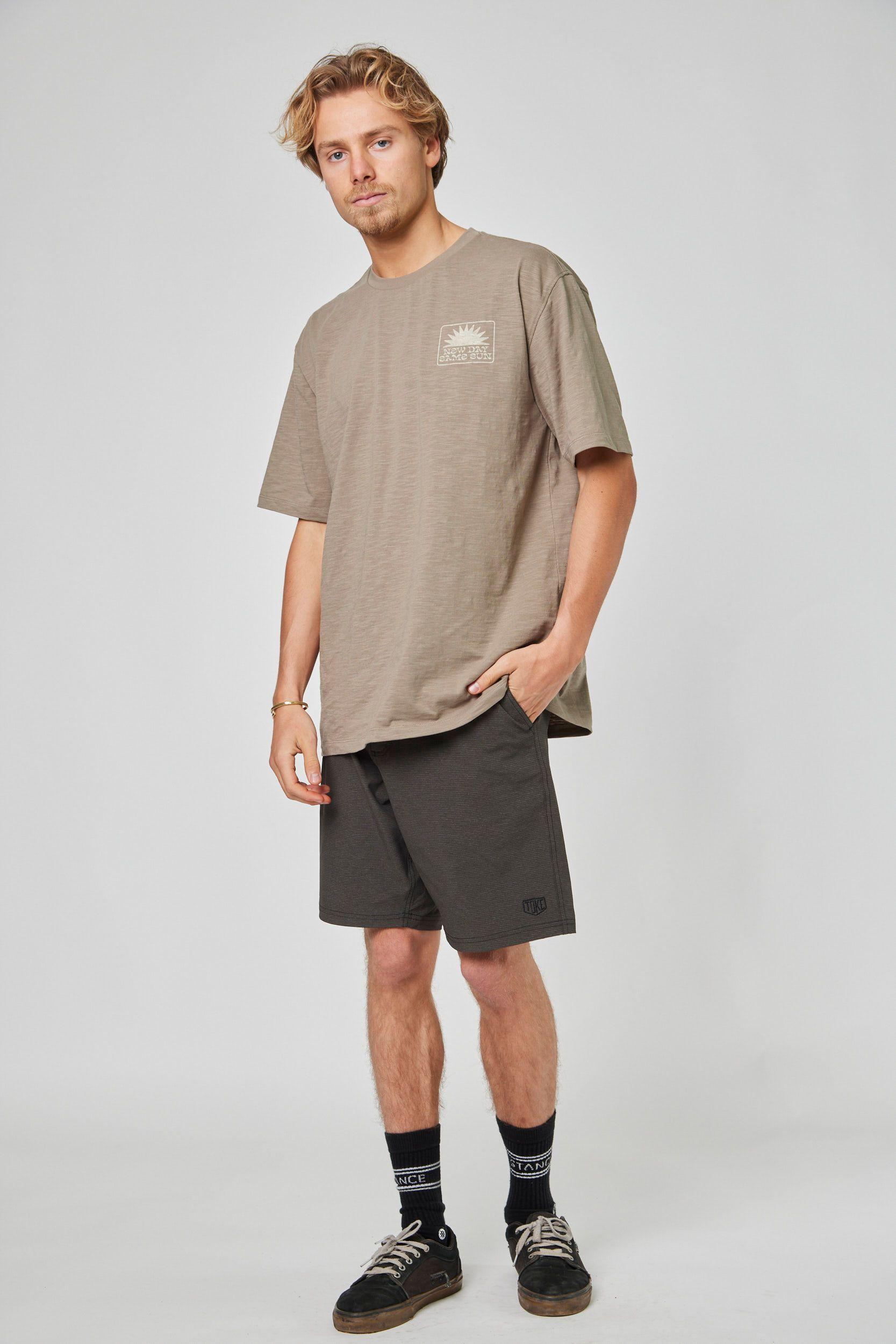 Short Hibrido Gris-2