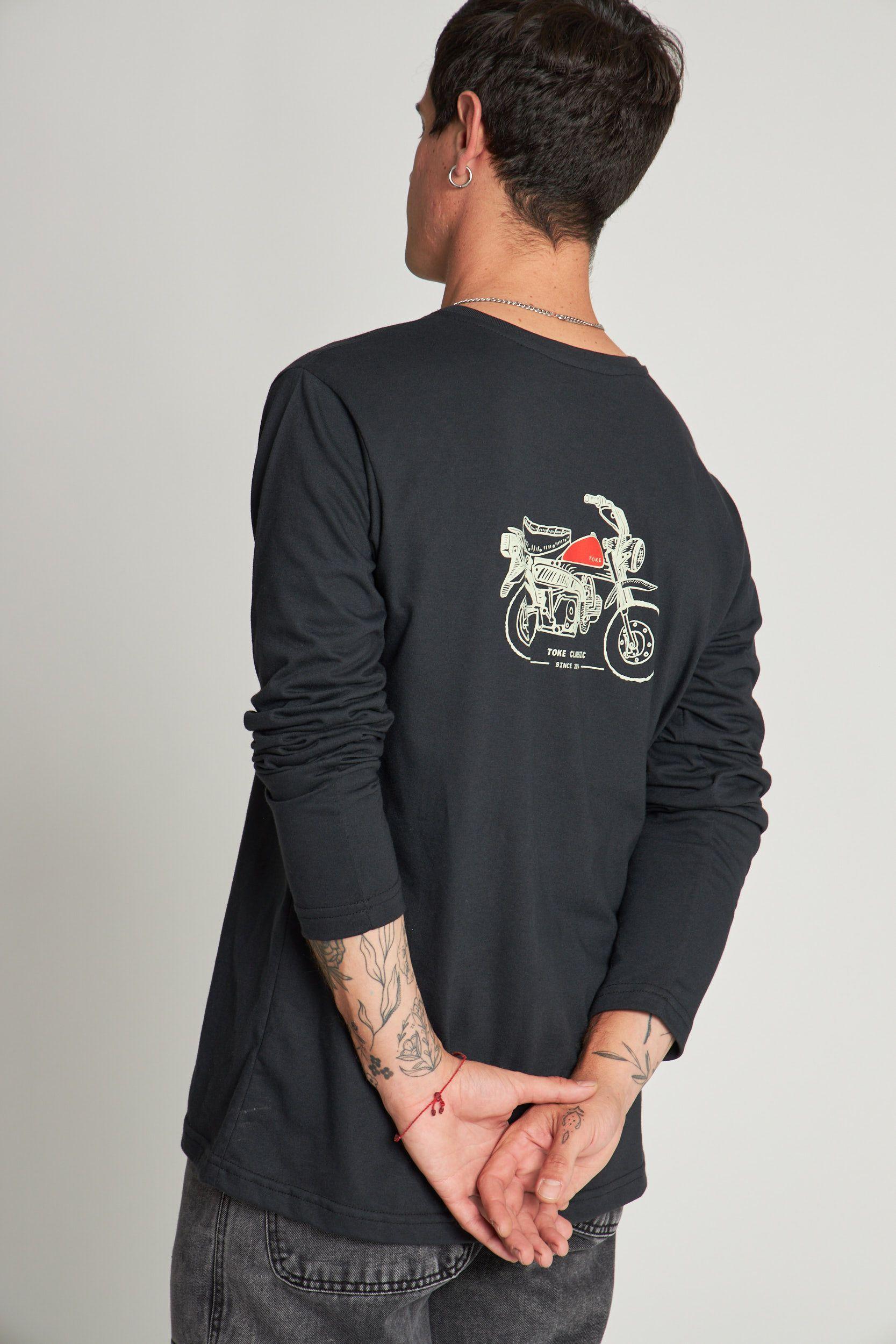 Polera ML Cascos Negro-7