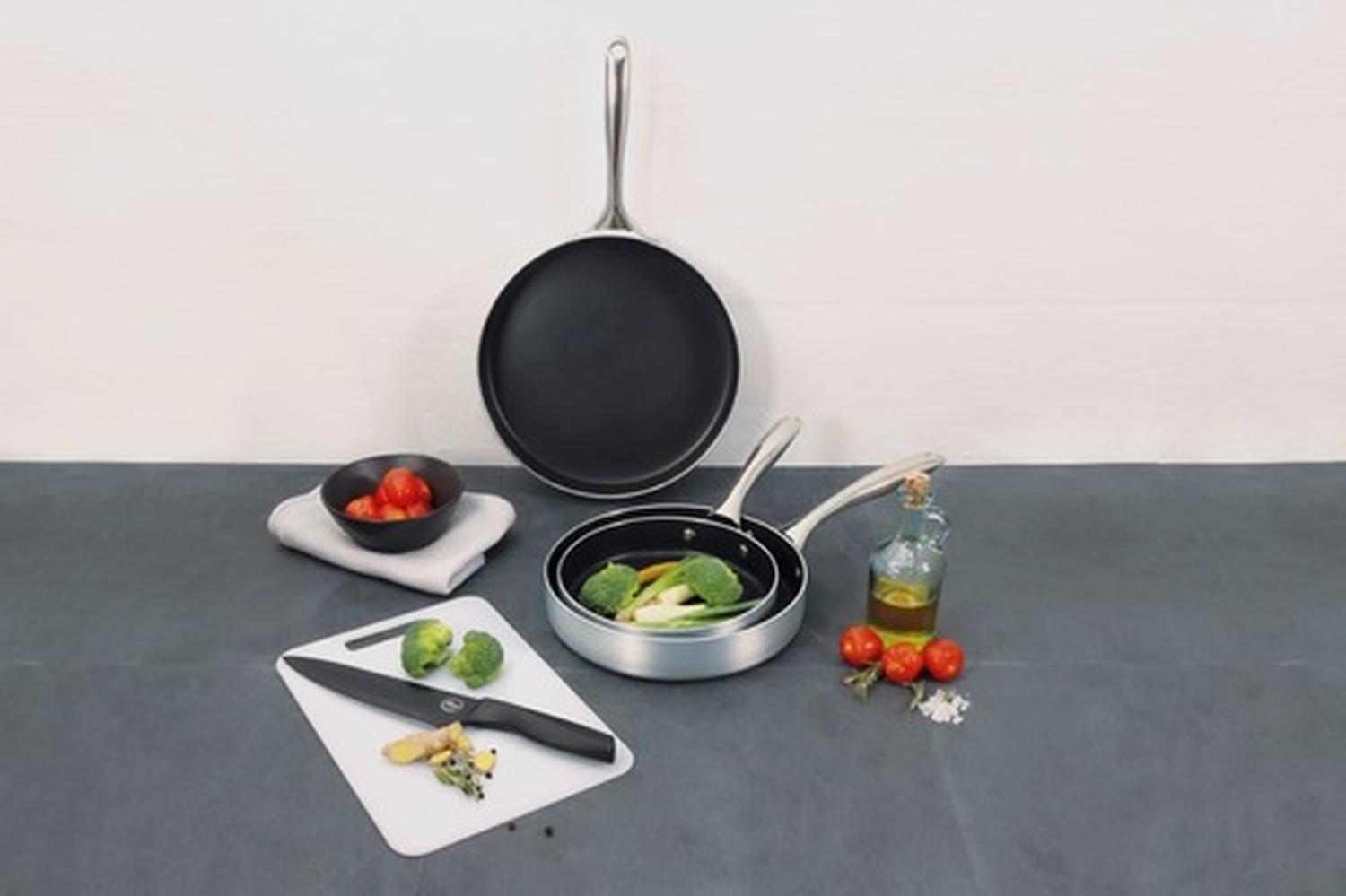 Sartén 24 Cm Antiadherente Silver Industrial Ilko-1