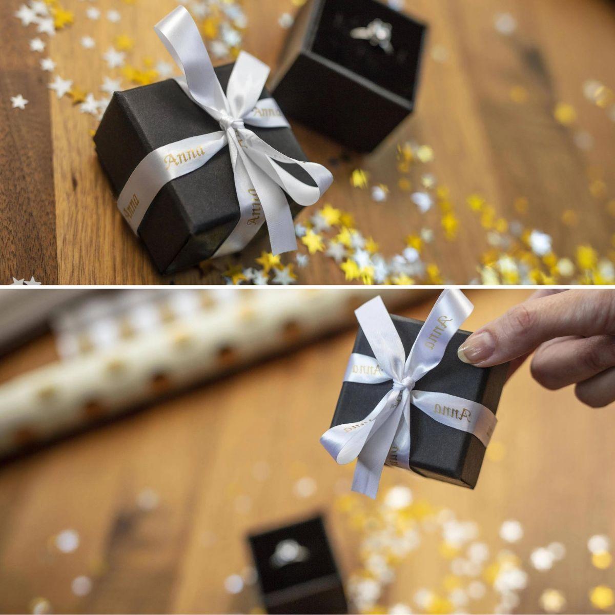 Cinta de raso Brother Dorado sobre blanco 4m-3