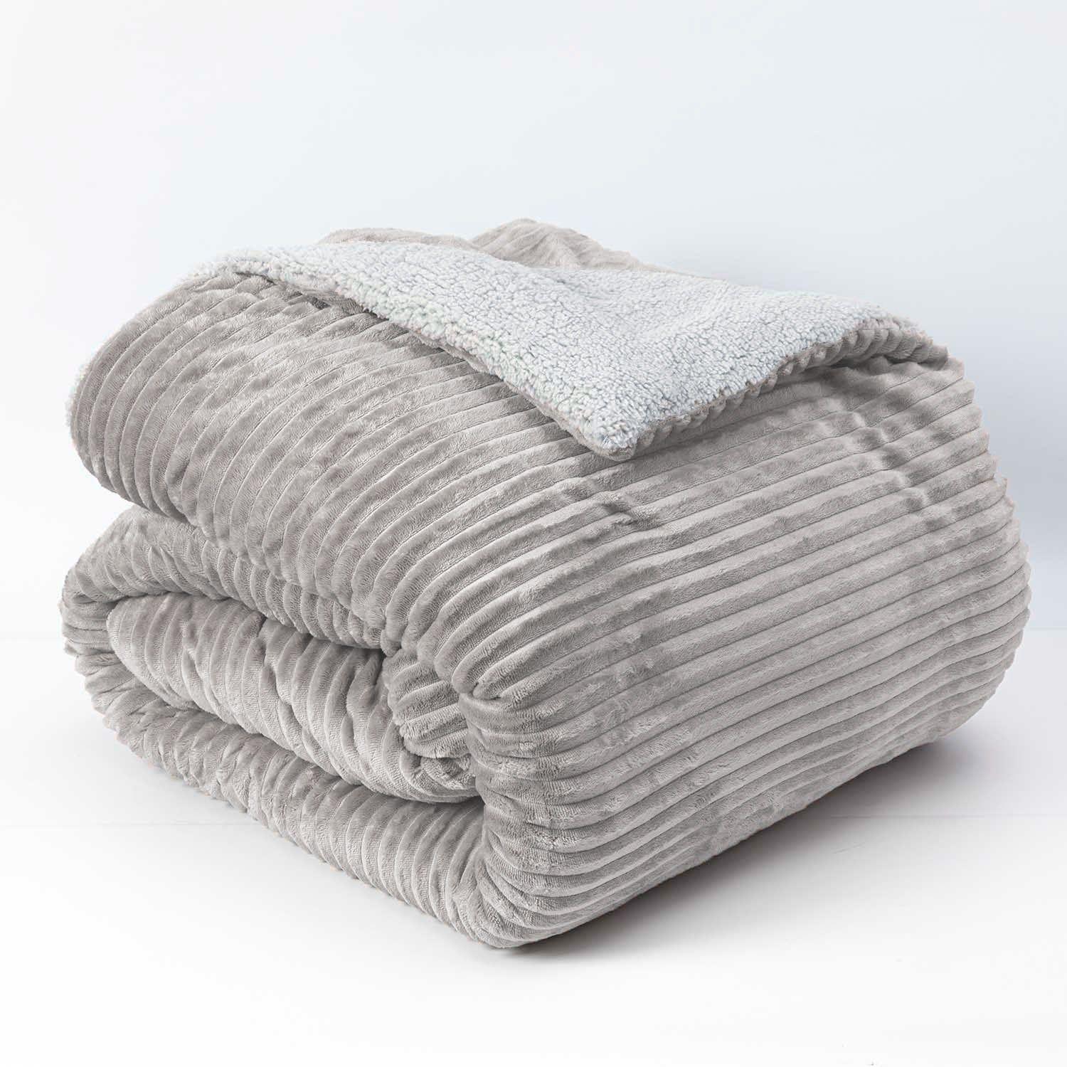 Cobertor  Reversible Sherpa 1.5 Plaza Cotelón Gris-2