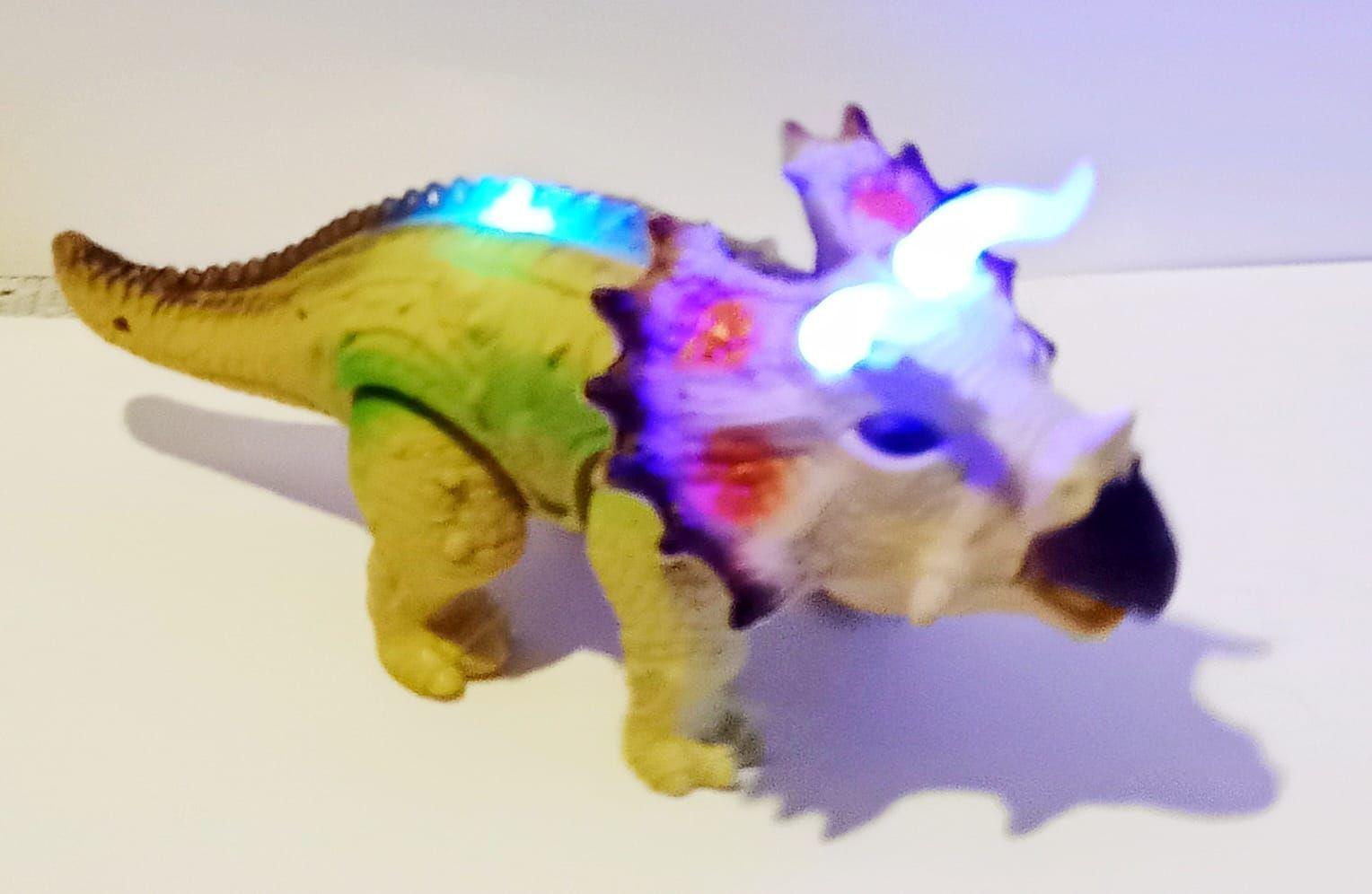 Dinosaurio Triceratops Juguete Luz Sonido Y Movimiento -1