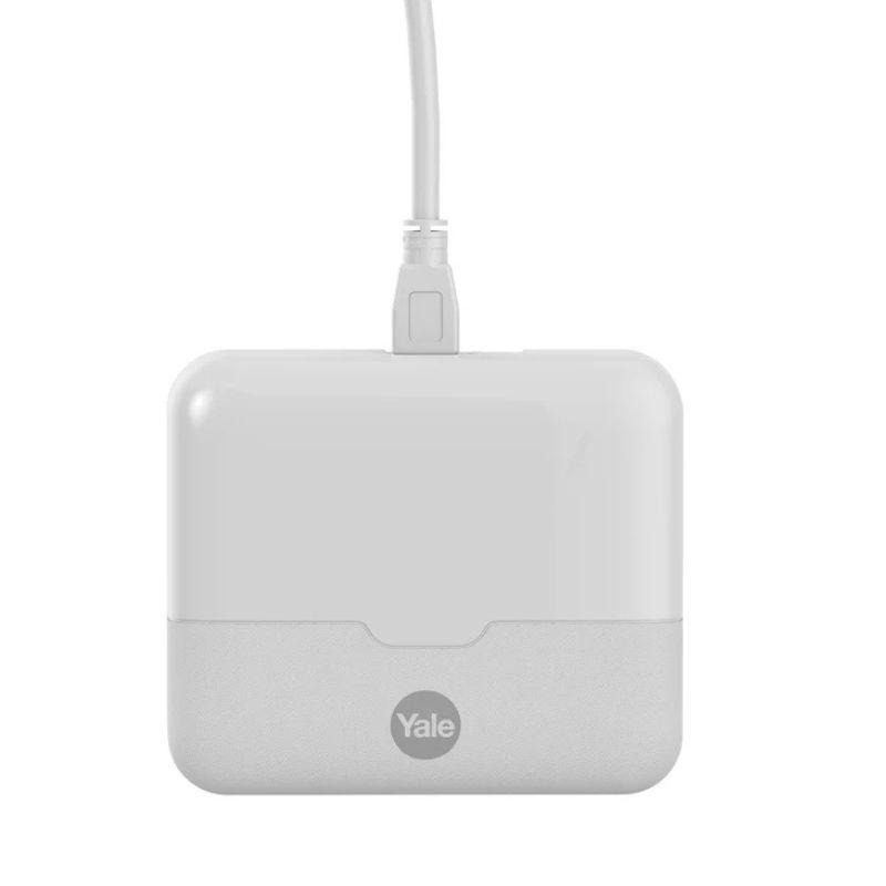 Hub Yale Connect-2