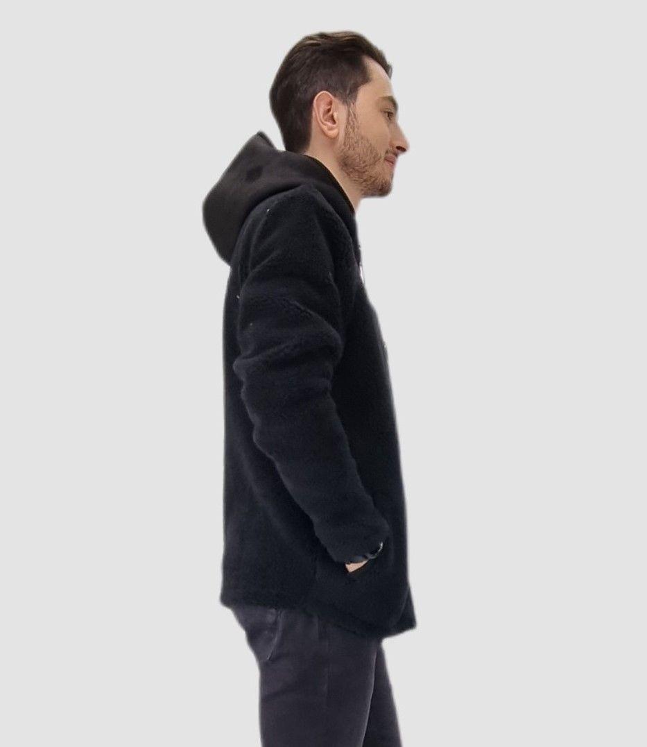 Casaca corderito con gorro negro-1