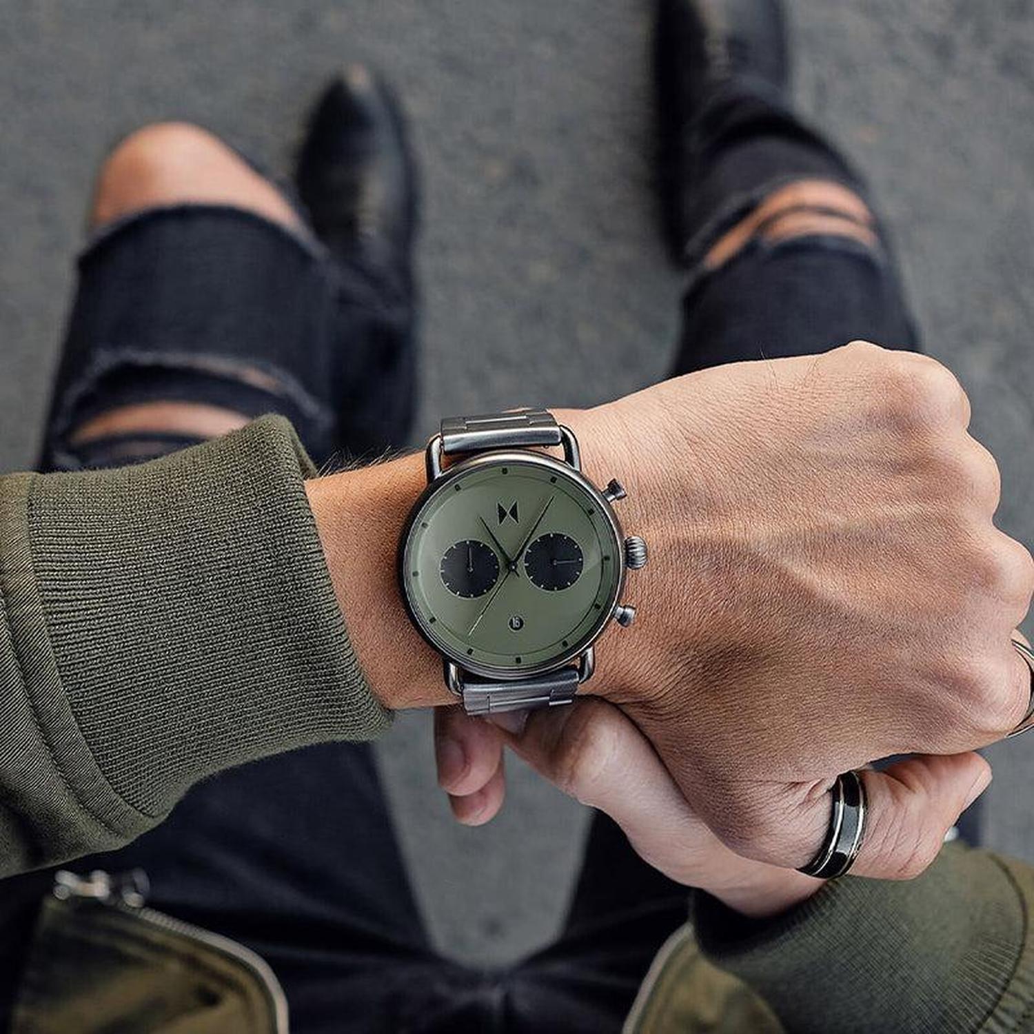 Reloj MVMT Análogo Hombre D-BT01-OLGU-1