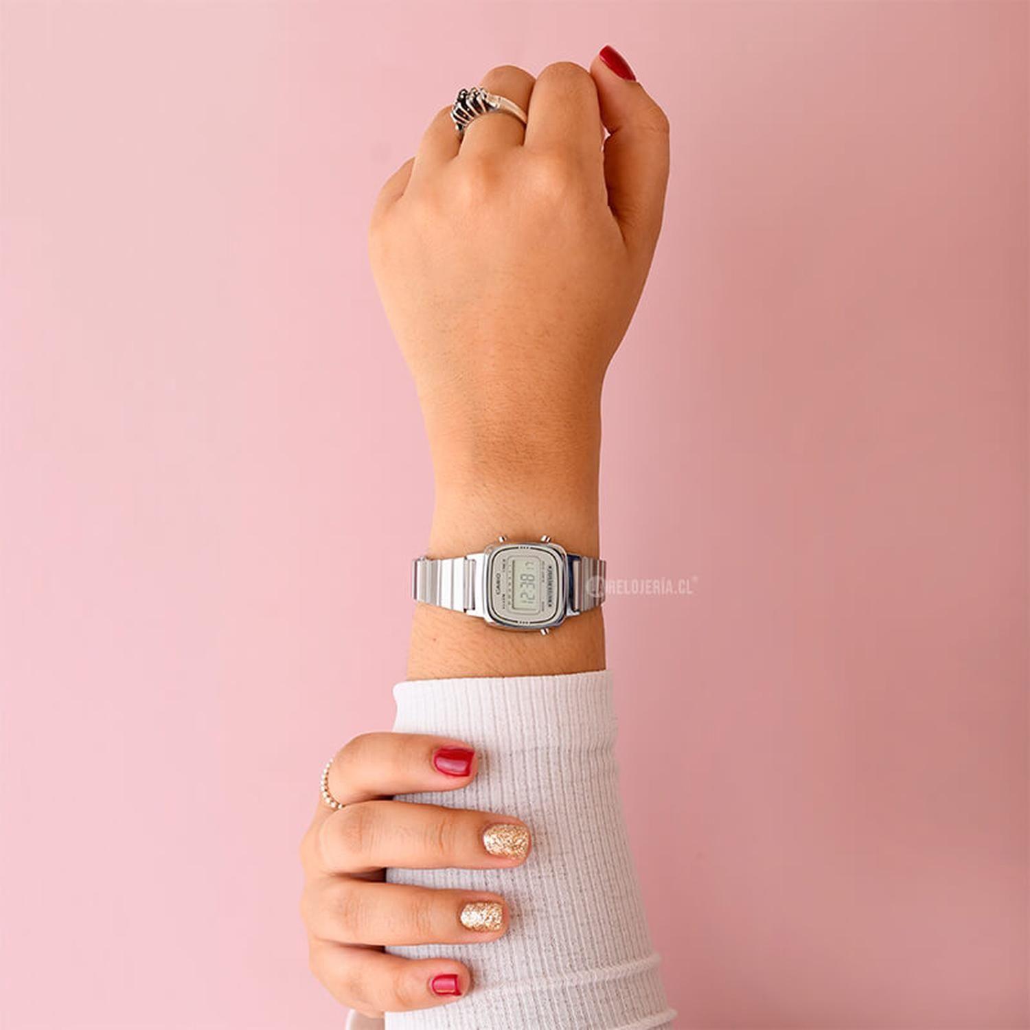 Reloj Casio Digital LA-670WA-7-2